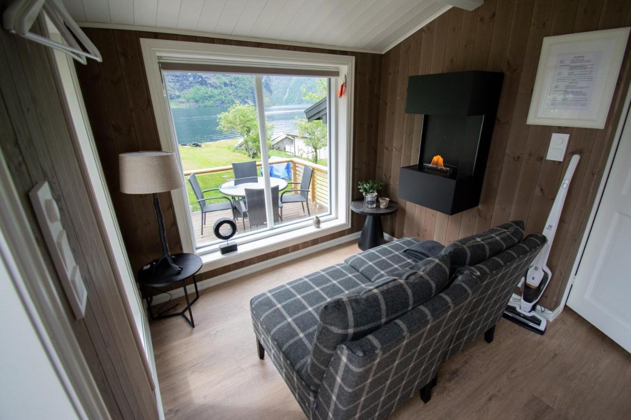 Grande Hytteutleige Og Camping Geiranger Bagian luar foto