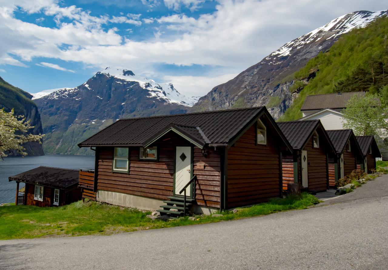 Grande Hytteutleige Og Camping Geiranger Bagian luar foto