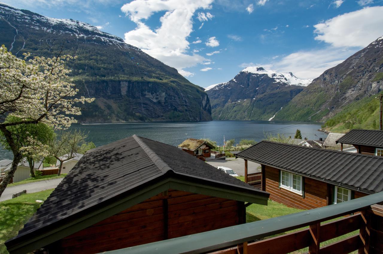 Grande Hytteutleige Og Camping Geiranger Bagian luar foto