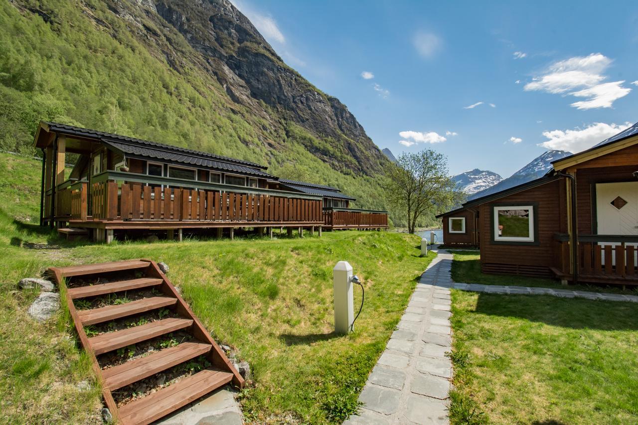 Grande Hytteutleige Og Camping Geiranger Bagian luar foto