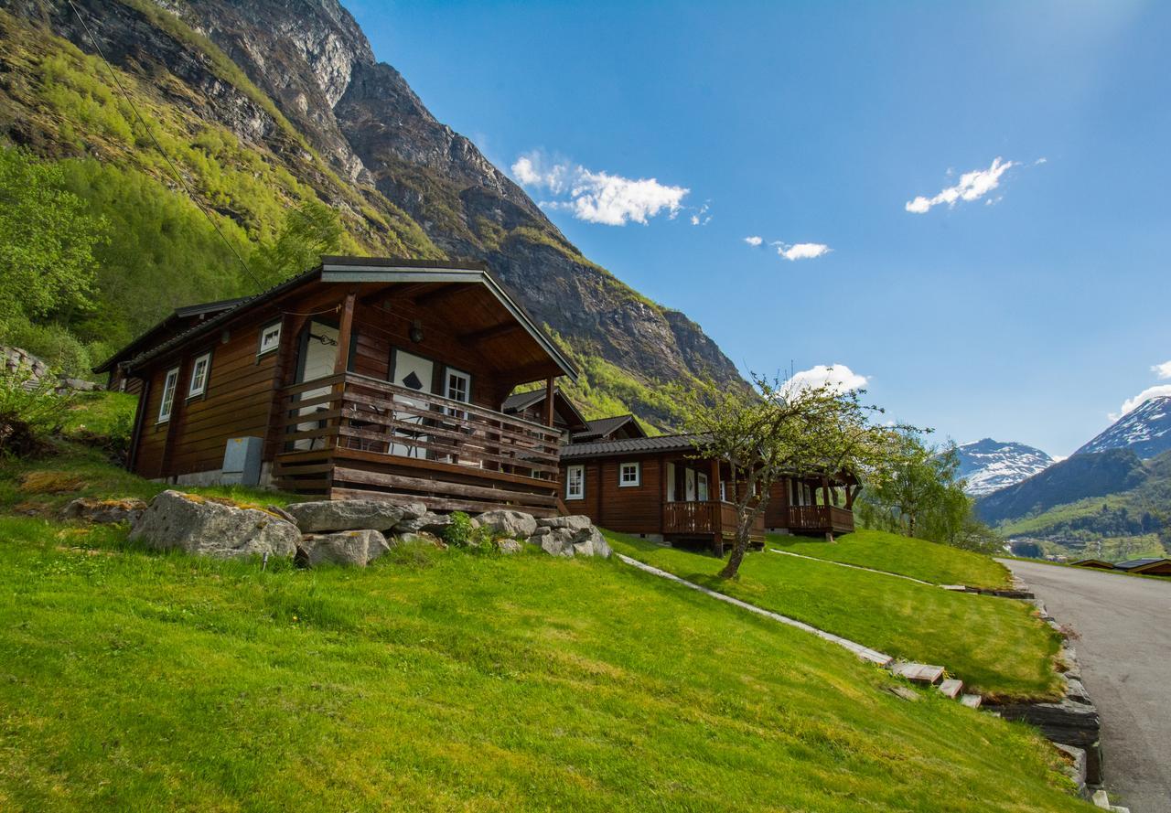 Grande Hytteutleige Og Camping Geiranger Bagian luar foto